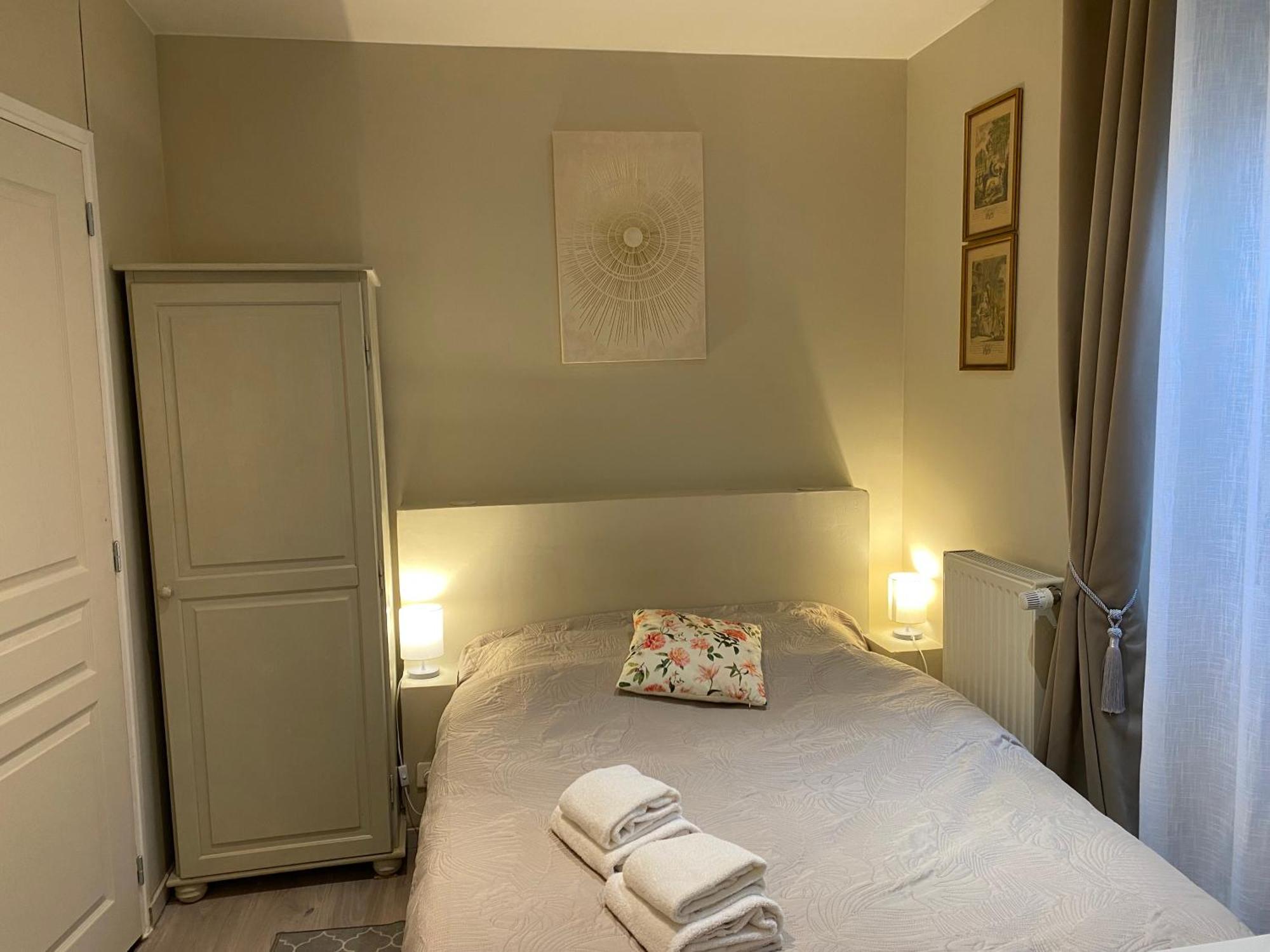 Hotel Saint Yves Nantes Esterno foto
