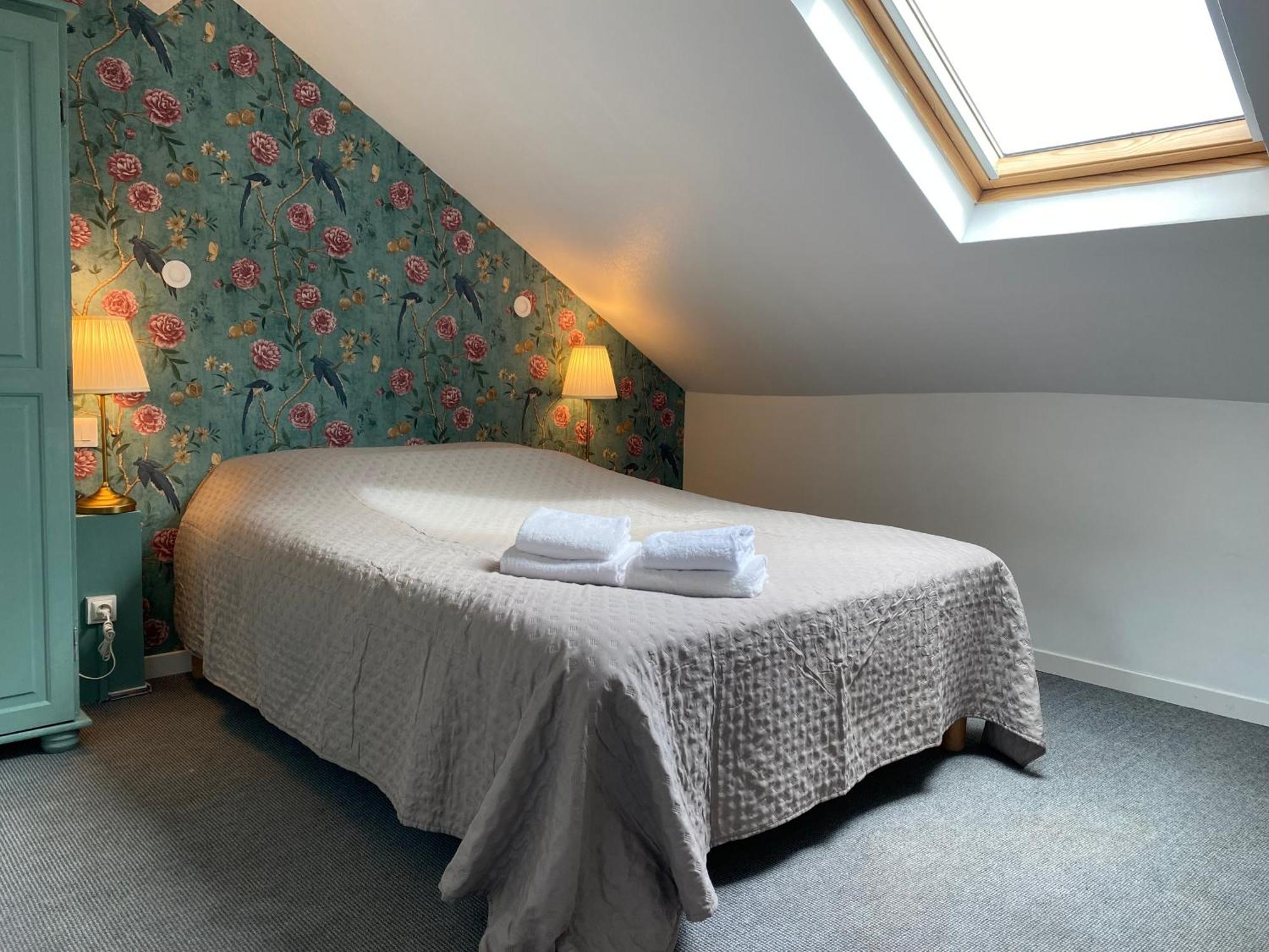 Hotel Saint Yves Nantes Esterno foto