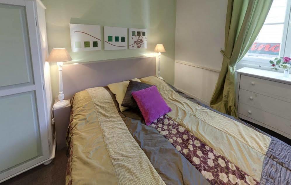 Hotel Saint Yves Nantes Esterno foto